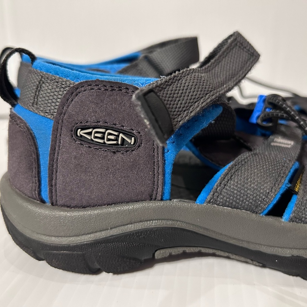 KEEN fishermen outdoor water sandals boys youth size 4 - Picture 7 of 9
